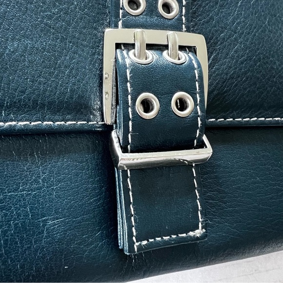 NWT Perlina Soft Leather Wallet in Green - Picture 5 of 14